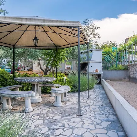 Pansion Dujmovic 2 Apartmanhotel