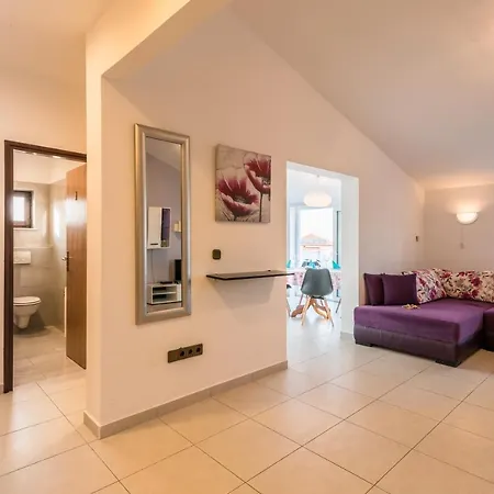 Pansion Dujmovic 2 Apartmanhotel