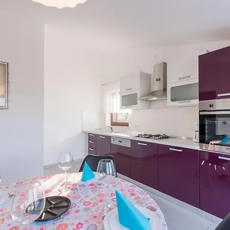 Pansion Dujmovic 2 Apartmanhotel