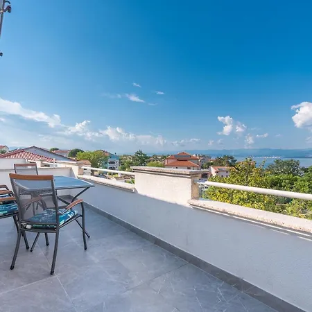 Apartmanhotel Pansion Dujmovic 2 *