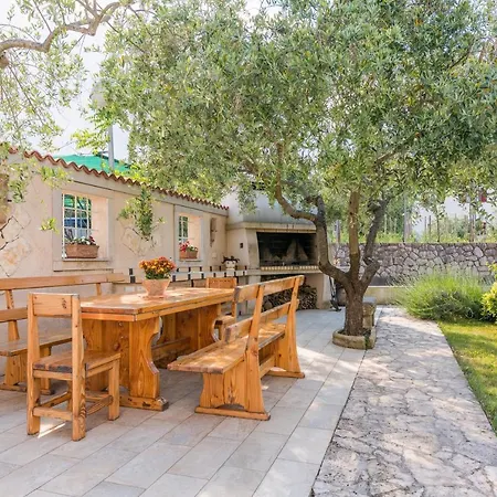 Pansion Dujmovic 2 Aparthotel Porat (Krk)