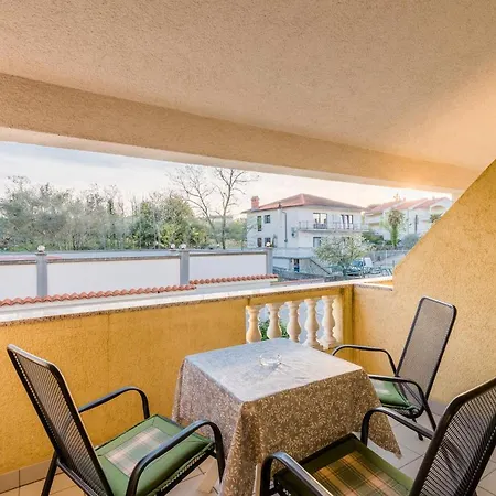 Pansion Dujmovic 2 Aparthotel Porat (Krk)