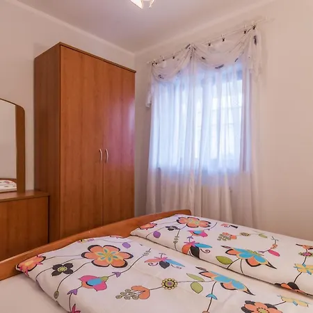 Aparthotel Pansion Dujmovic 2
